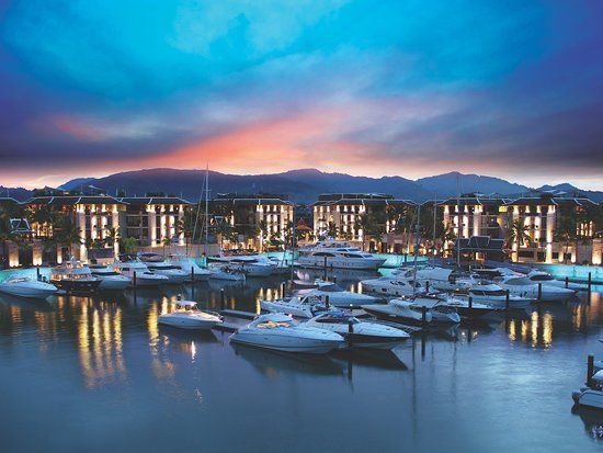 Puerto deportivo Royal Phuket Marina